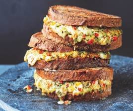 Garlic Cheese Chilly Grill